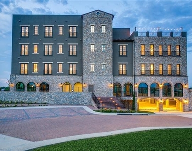 49 Arta Drive - Photo Thumbnail 4