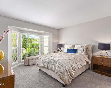 4655 E Monte Way - Photo Thumbnail 41