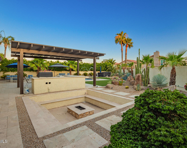 4655 E Monte Way - Photo Thumbnail 59
