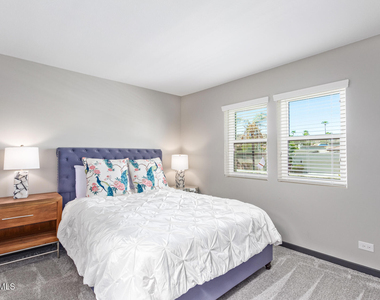 4655 E Monte Way - Photo Thumbnail 34