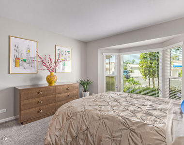 4655 E Monte Way - Photo Thumbnail 43