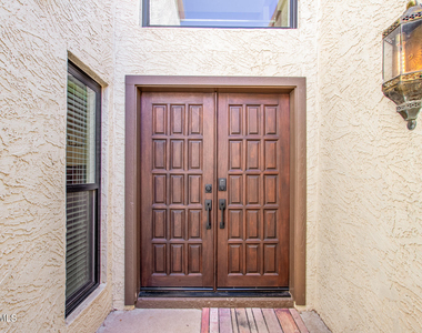 4655 E Monte Way - Photo Thumbnail 4