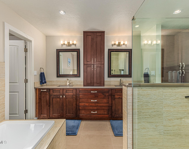 5821 E Cactus Road - Photo Thumbnail 33
