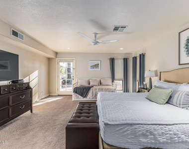 5821 E Cactus Road - Photo Thumbnail 31