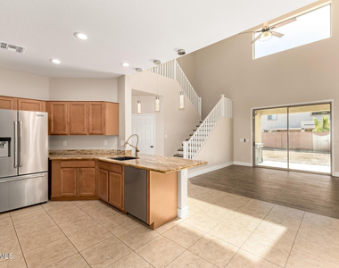 10625 E Knowles Avenue - Photo Thumbnail 11
