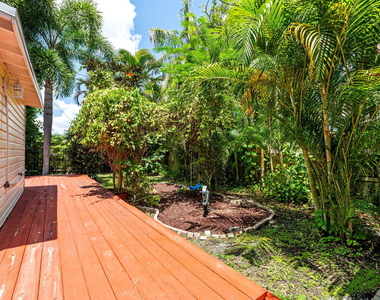 255 Ne 12th Street - Photo Thumbnail 45