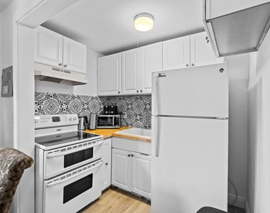 255 Ne 12th Street - Photo Thumbnail 49