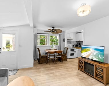 255 Ne 12th Street - Photo Thumbnail 47