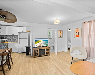 255 Ne 12th Street - Photo Thumbnail 51