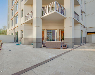 2211 E Camelback Road - Photo Thumbnail 13