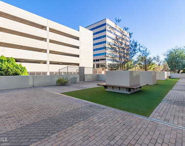 2211 E Camelback Road - Photo Thumbnail 30