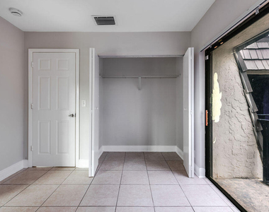 1755 N Congress Avenue - Photo Thumbnail 27
