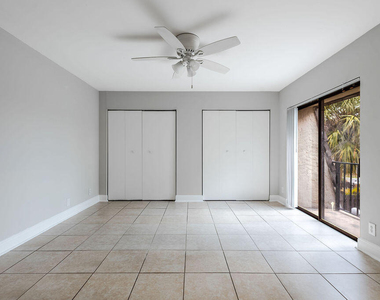 1755 N Congress Avenue - Photo Thumbnail 17
