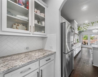 3217 Austin Bayou Trail - Photo Thumbnail 15