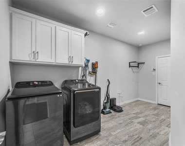 3217 Austin Bayou Trail - Photo Thumbnail 19