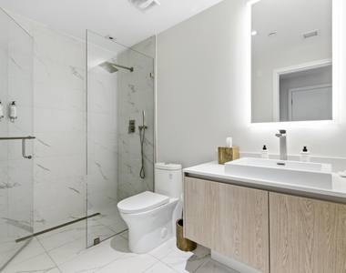 3100 N Ocean Drive N - Photo Thumbnail 8