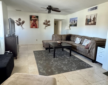 10729 W Sun City Boulevard - Photo Thumbnail 1
