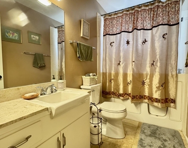 10729 W Sun City Boulevard - Photo Thumbnail 6