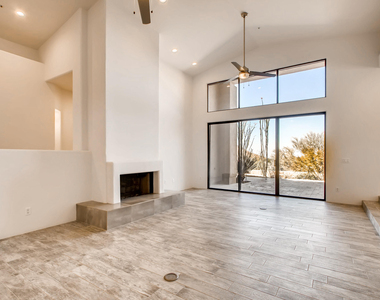 11015 E Desert Vista Drive - Photo Thumbnail 1