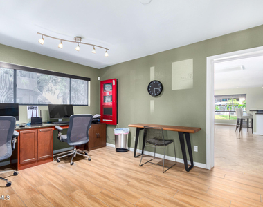 5995 N 78th Street - Photo Thumbnail 31