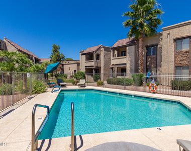 5995 N 78th Street - Photo Thumbnail 22