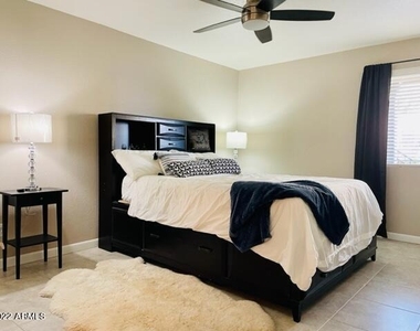 5995 N 78th Street - Photo Thumbnail 18