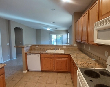 4147 S Bandit Court - Photo Thumbnail 3