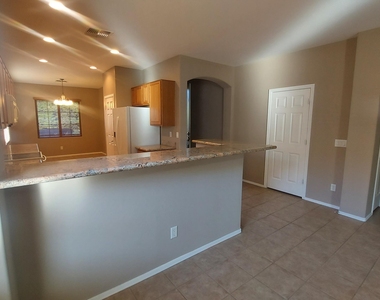 4147 S Bandit Court - Photo Thumbnail 4