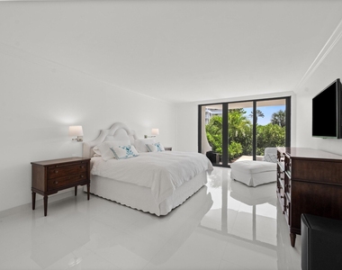 2580 S Ocean Boulevard - Photo Thumbnail 15