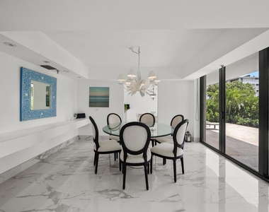 2580 S Ocean Boulevard - Photo Thumbnail 13