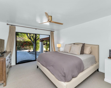 6198 N 28th Place - Photo Thumbnail 15