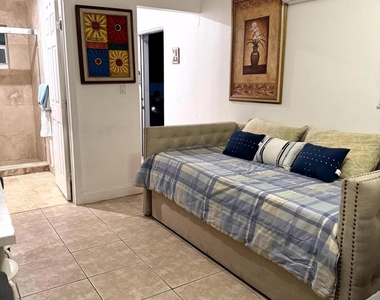 2452 Madison Street - Photo Thumbnail 2