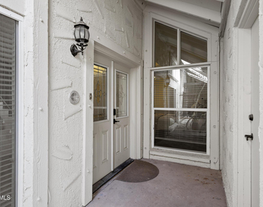 7118 E Buena Terra Way - Photo Thumbnail 7