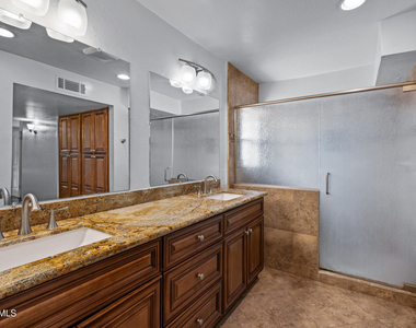 7118 E Buena Terra Way - Photo Thumbnail 29
