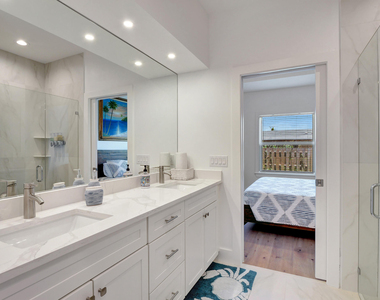 27841 Wisconsin Street - Photo Thumbnail 46