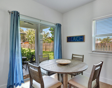 27841 Wisconsin Street - Photo Thumbnail 34