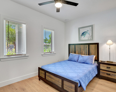 27841 Wisconsin Street - Photo Thumbnail 26
