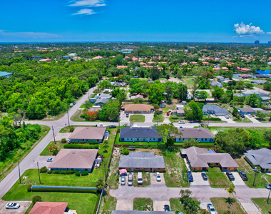 27841 Wisconsin Street - Photo Thumbnail 15