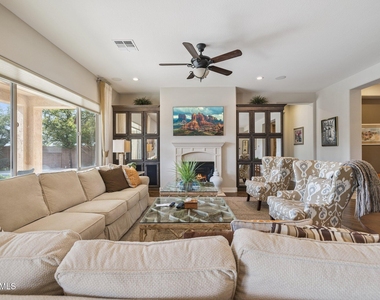 5907 E Calle De Las Estrellas -- - Photo Thumbnail 6
