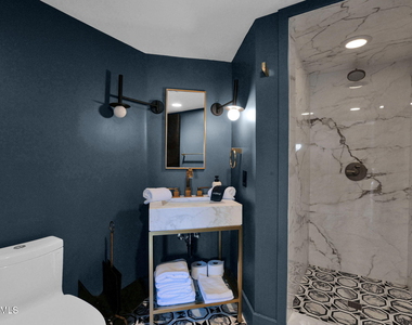 5632 N Camelback Canyon Drive - Photo Thumbnail 38