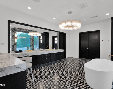 5632 N Camelback Canyon Drive - Photo Thumbnail 25