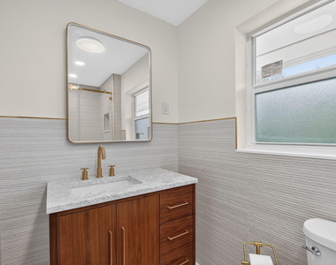 1221 Singer Drive - Photo Thumbnail 18