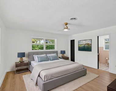 1221 Singer Drive - Photo Thumbnail 27