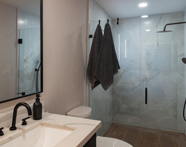 335 Franklin Road - Photo Thumbnail 19