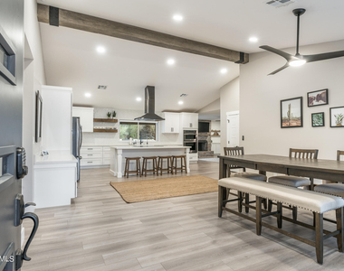 1641 W Evans Drive - Photo Thumbnail 13