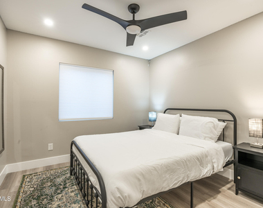 1641 W Evans Drive - Photo Thumbnail 31
