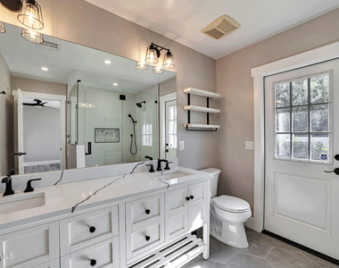 1641 W Evans Drive - Photo Thumbnail 8