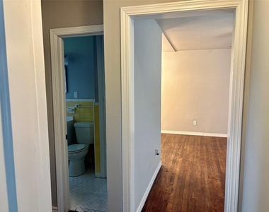 1702 W Britton Road - Photo Thumbnail 6