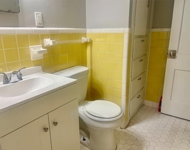 1702 W Britton Road - Photo Thumbnail 2