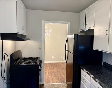 1702 W Britton Road - Photo Thumbnail 14